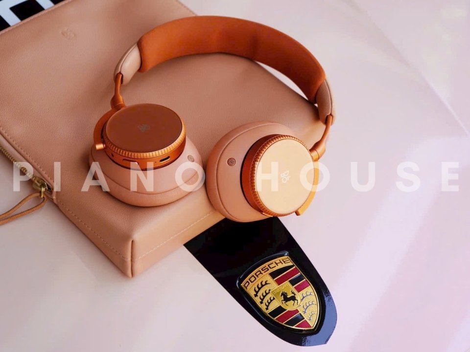 Hình ảnh chi tiết Tai Nghe B&O Beoplay H100 Sunset Apricot (Openbox) góc chụp 2